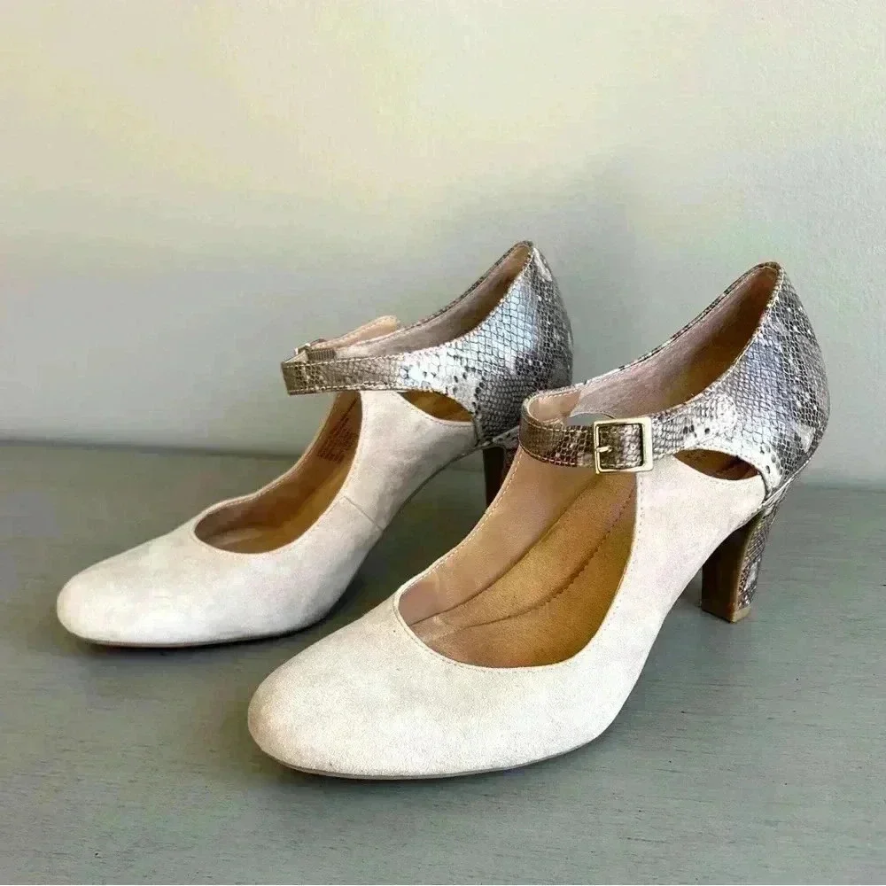 Giani Bernini Velmah Heels10 Tan Snake Print Memory Foam Neutral Dressy Pumps